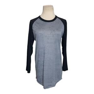 The Raw Uncut Henley 3/4 sleeves tee size Small
